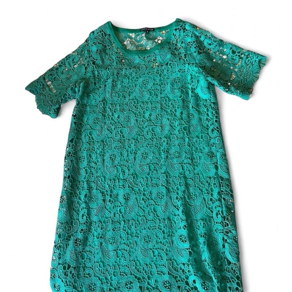 Leo & Ugo - French Designer Lace Dress – Bold Green Elegance “MADE IN FRANCE!” - Picture 4 of 11